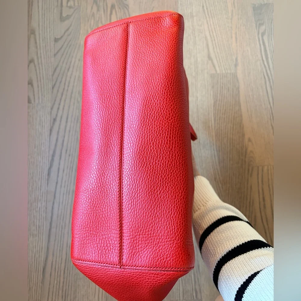 Gucci Red Leather Swing Tote Bag Work Satchel Everyday Bag - Picture 9 of 9